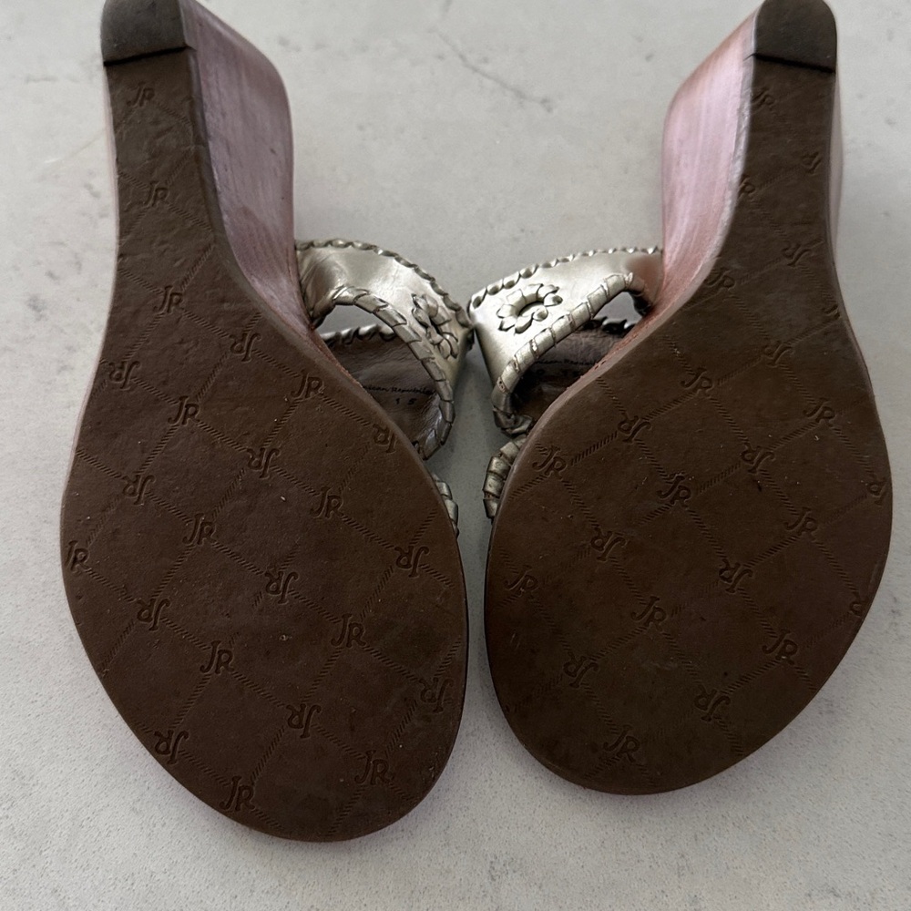 Jack Rogers Capri Women US 6 Gold Sandals - Picture 4 of 4